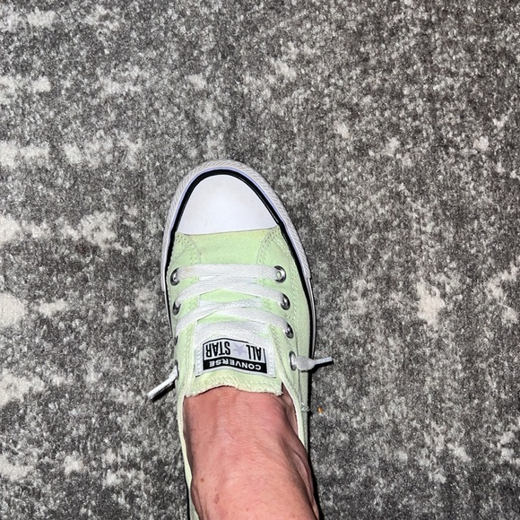 Women’s Chuck Taylor Converse - Picture 6 of 6